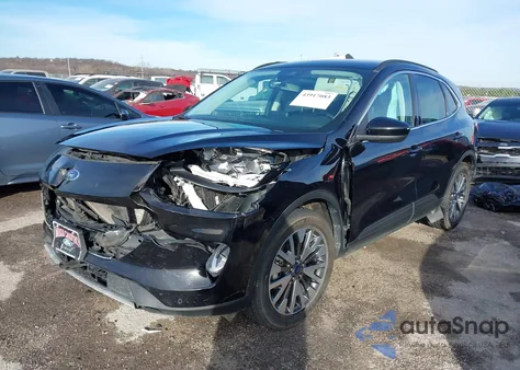 2021 Ford Escape Titanium из США, поврежденный, VIN 1FMCU9J98MUA78846